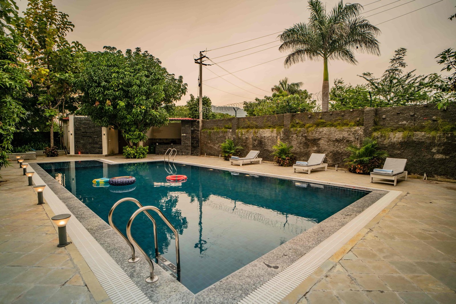 private swimming pool villa